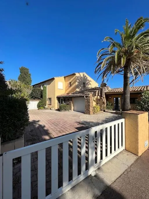 -Maisondelaplage83-Beachhouse With Pool- Roquebrune-sur-Argens Holiday home