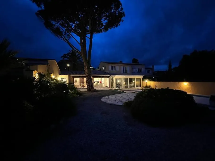 -Maisondelaplage83-Beachhouse With Pool- Roquebrune-sur-Argens Holiday home