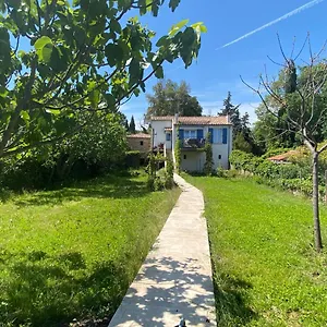 Hébergement de vacances Petite Maison De Charme - Le Jardin Secret D'alice, Roquebrune-sur Argens