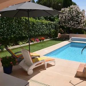 Hébergement de vacances Studio Hirondelle, Roquebrune-sur Argens