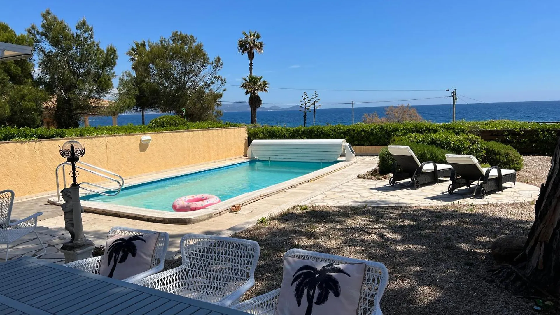 -Maisondelaplage83-Beachhouse With Pool- Roquebrune-sur Argens 0*,  Francie